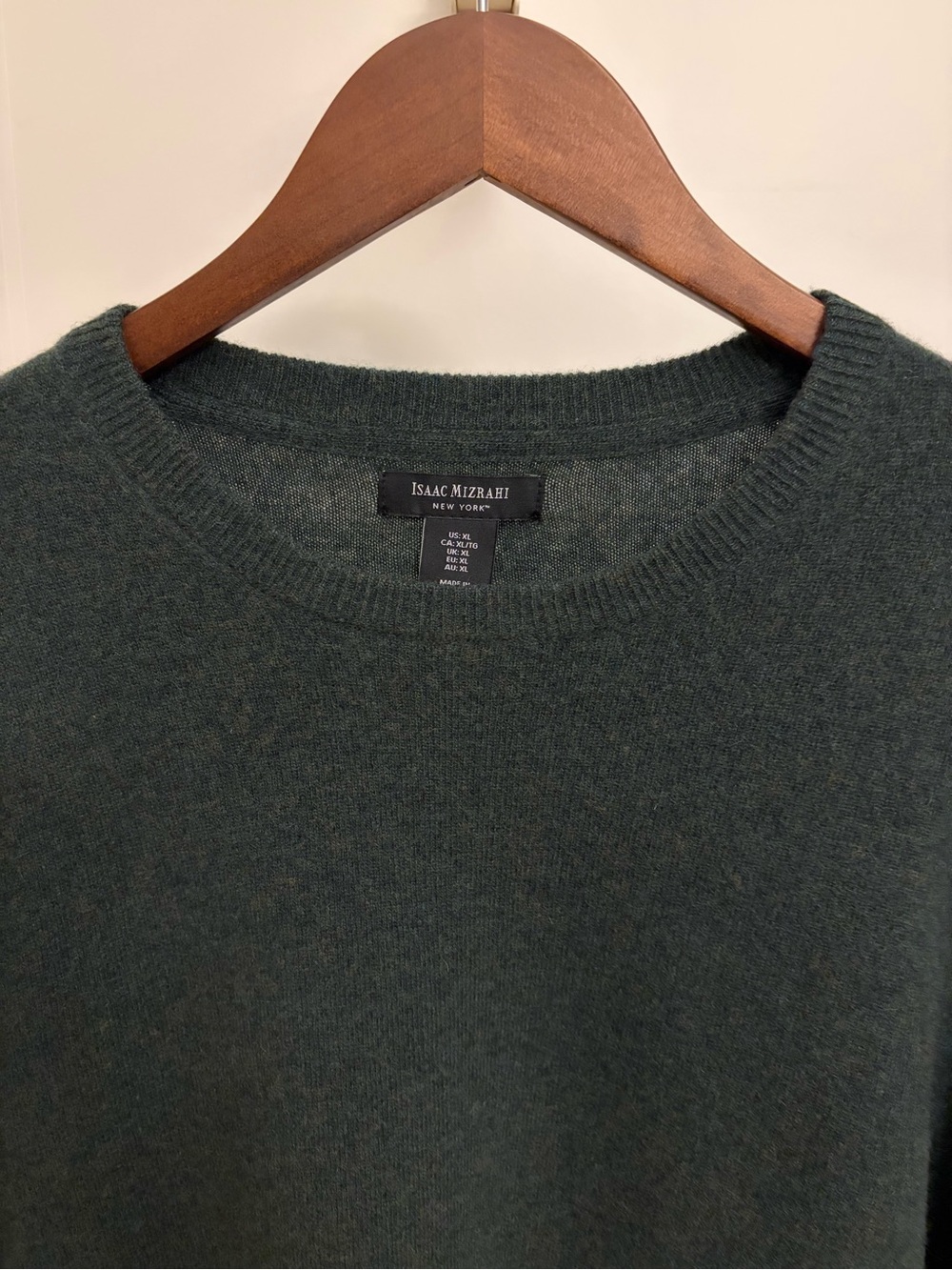 Isaac Mizrahi Cashmere/Merino Wool Blend - Men's Crewneck Sweater in Dark Green